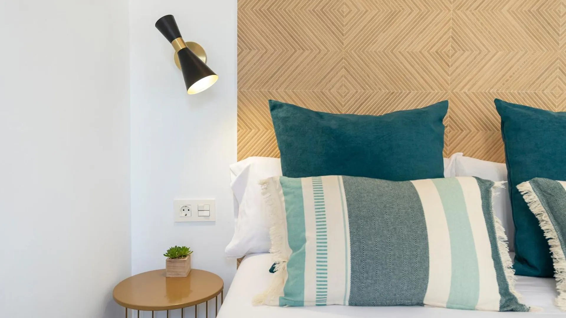 Capitan Huelin & Centric By Ele Apartments Malaga 0*,  Spain
